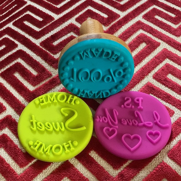 Core Kitchen 3 Cookie Stamps and Bamboo Handle - Picture 6 of 7